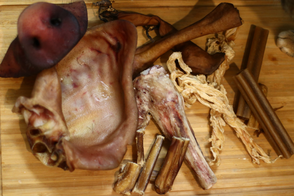 狗吃屎 狗狗吃便便